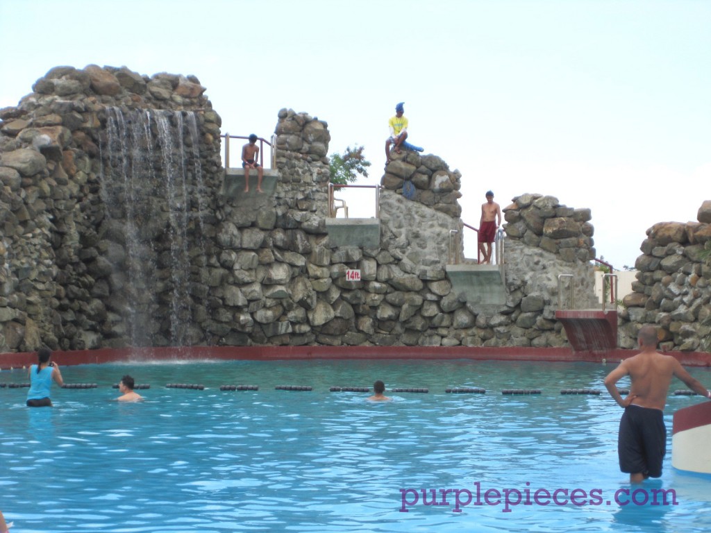 Club Manila East - Diving Pool