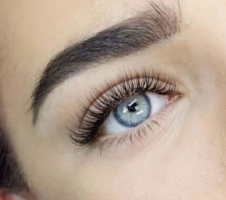 What Are The Advantages of Natural Lash Extensions