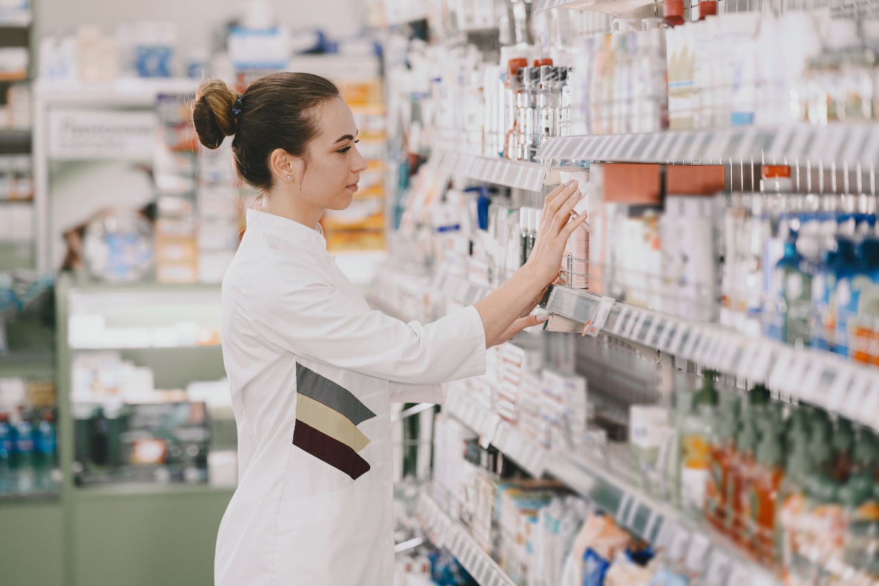 Chain Pharmacy Vs. Independent Pharmacy: What’s the Difference?