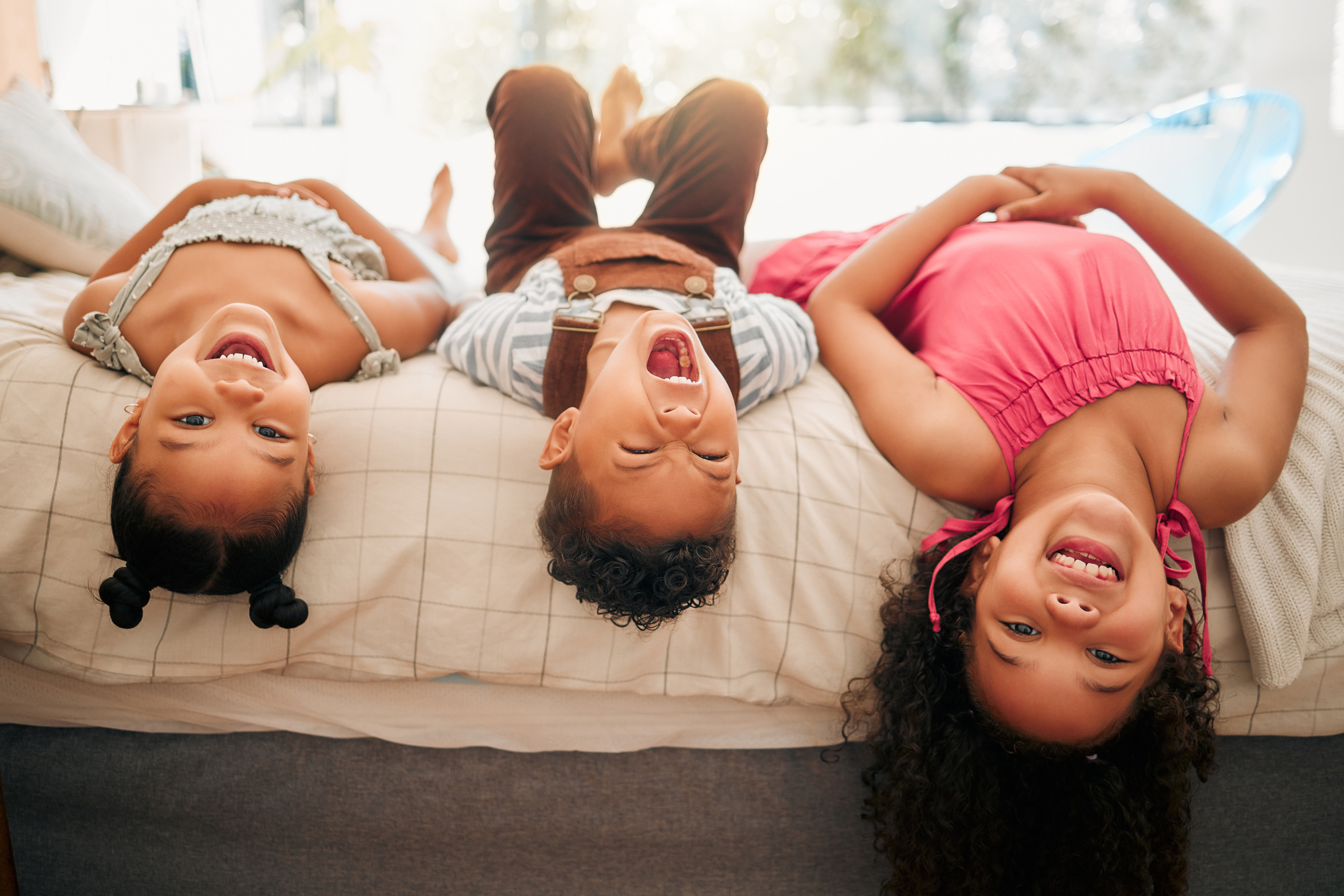 9 Gadget-Free Ways To Keep Kids Engaged At Home